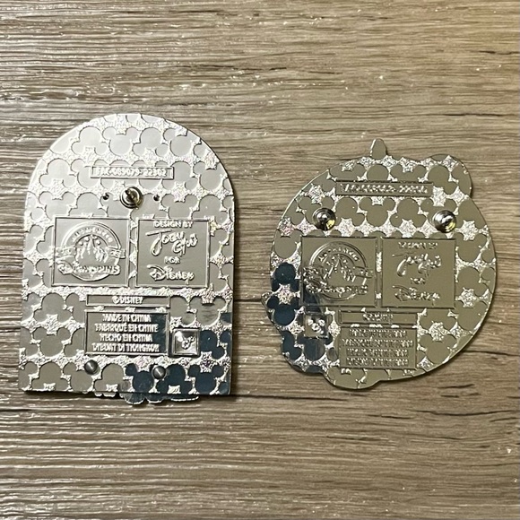 Disney Parks 2023 Joey Chou Mickey Minnie Castle Train Small World Pin Set NEW - Picture 4 of 6